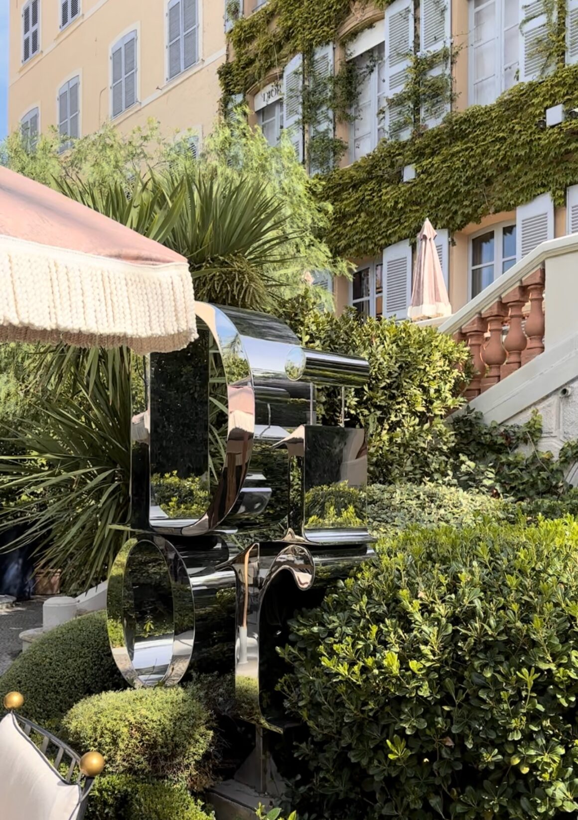 South of France: Dior Des Lices Cafe Saint-Tropez - Nat and Lennon